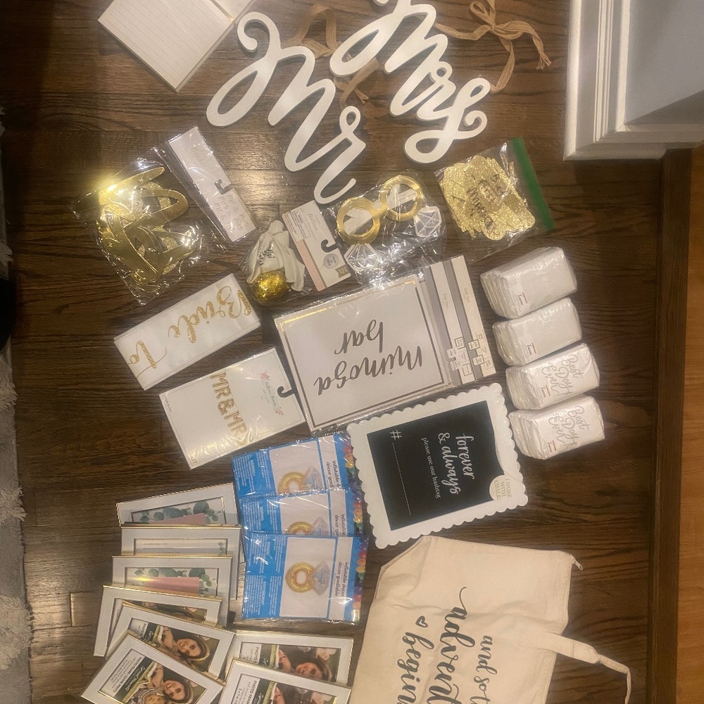 Bridal shower decorations